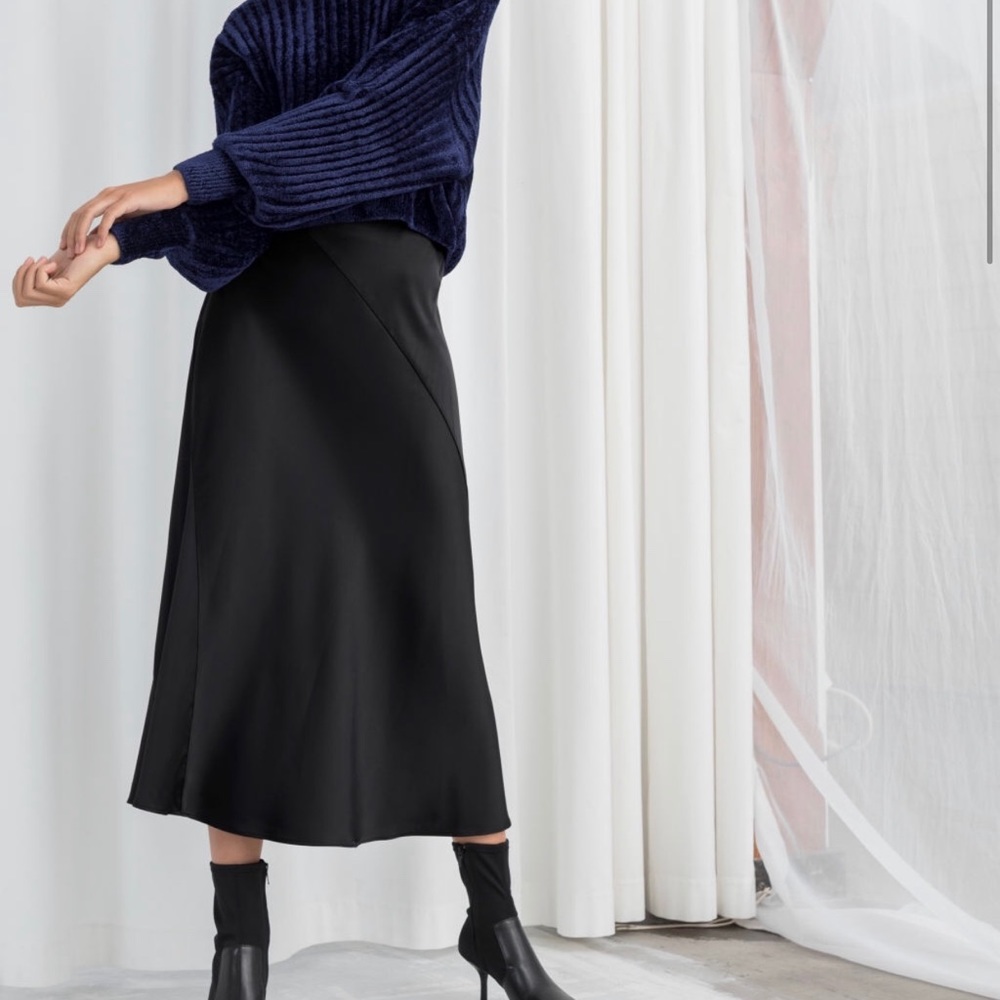 & Other Stories Satin Midi Skirt, Black, Size 2